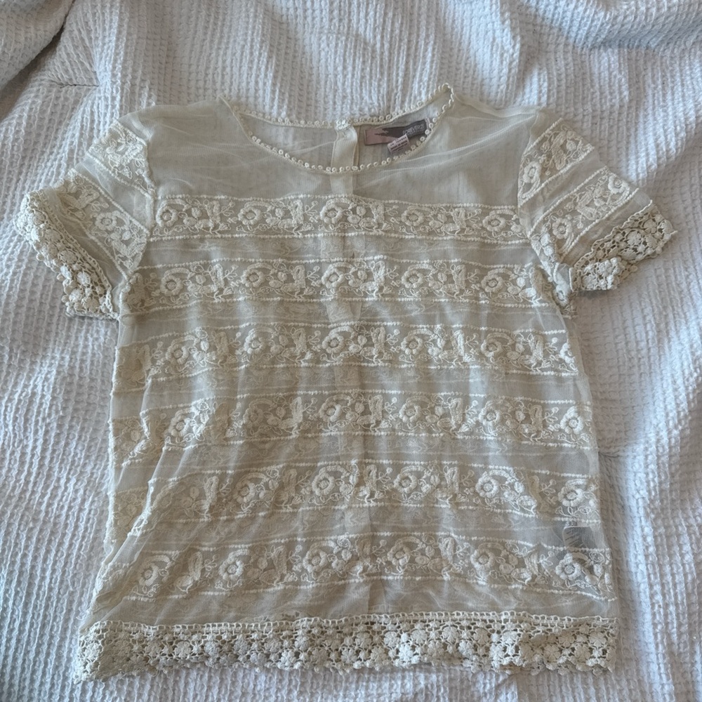Forever 21 Cream Lace Top